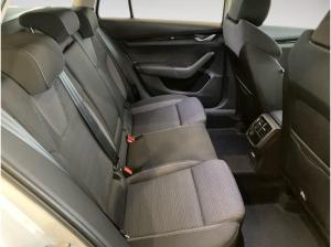 Skoda Octavia Combi Selection 1.5TSI LED.NAV.LIM.SIDEA.FRONTA.LANEA.KAM.KESSY.SMARTLINK.DAB