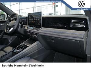 Volkswagen Tiguan R-Line 1.5 eTSI DSG NAVI Head-Up LED DAB