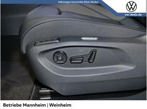 Volkswagen Tiguan R-Line 1.5 eTSI DSG NAVI Head-Up LED DAB