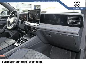 Volkswagen Tiguan R-Line 2.0T SI 4MOTION DSG NAVI AHK LED