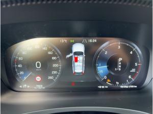 Volvo V90 D4 Momentum SHZ PDC LED LEDER