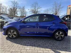 Toyota Yaris Hybrid Teamplayer inkl. Winterpaket*