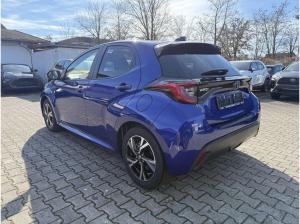 Toyota Yaris Hybrid Teamplayer inkl. Winterpaket*