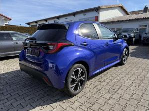 Toyota Yaris Hybrid Teamplayer inkl. Winterpaket*