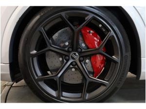 Audi RS Q8 TFSI quattro performance UPE: 216.130,- €