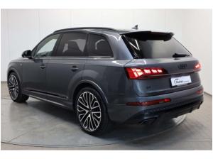 Audi Q7 TDI quattro S line business UPE: 127.925,- €