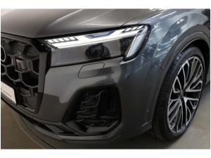 Audi Q7 TDI quattro S line business UPE: 127.925,- €