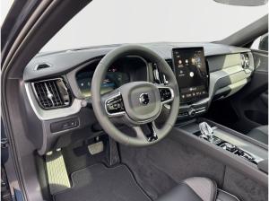 Volvo XC60 Recharge T8 AWD Plus Black Edition 21'' ACC 360 Grad Kamera ACC HUD e-Sitze