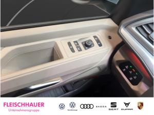 Volkswagen T7 Multivan lang Life 2.0 TDI Sondermodell ''75 Jahre Bulli'' AHK-klappbar Navi Digitales Cockpit