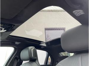 BMW i7 xDrive60 Limousine || M Sport Theatre Screen