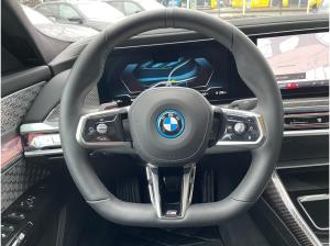 BMW i7 xDrive60 Limousine || M Sport Theatre Screen