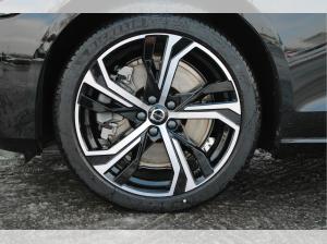 Volvo V60 T6 AWD Ultra Dark Recharge/SHZ/LHZ/Privacy