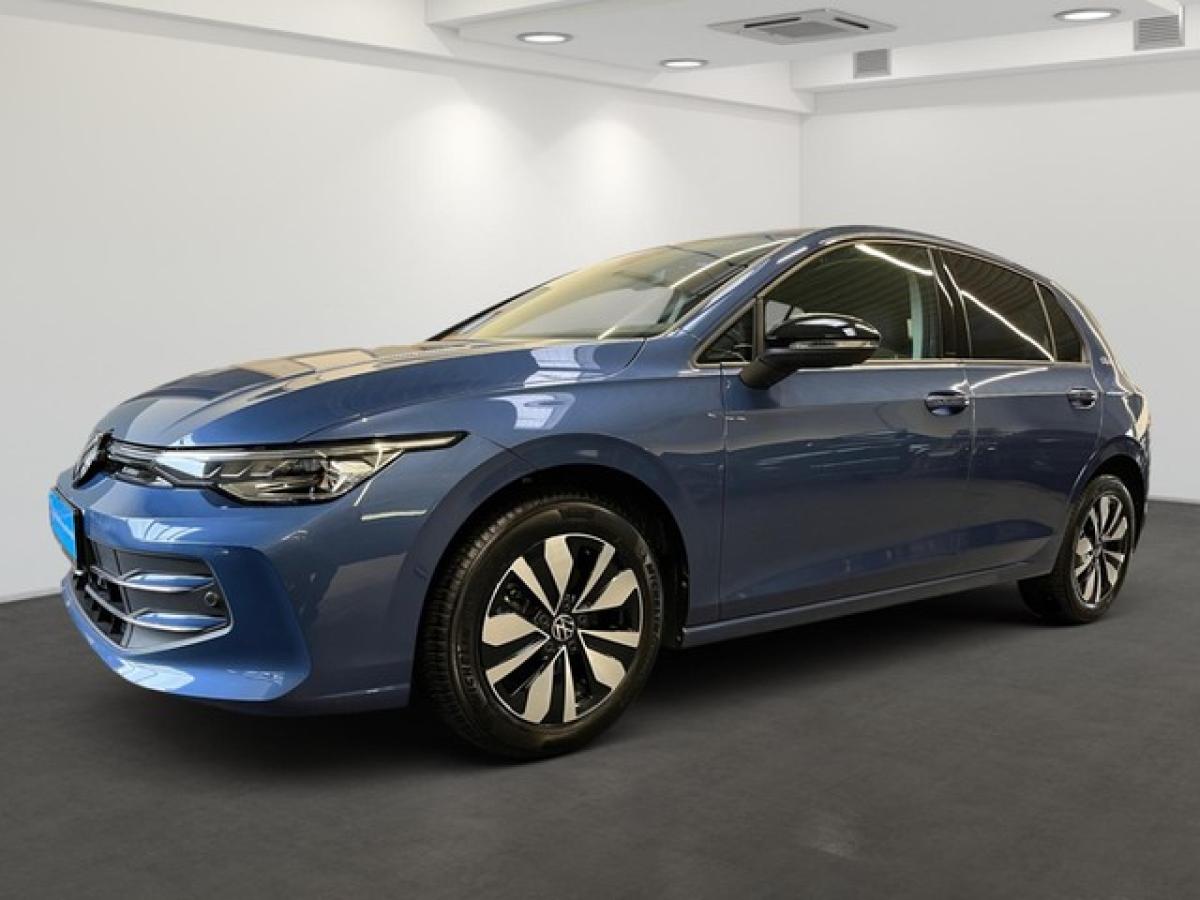 Volkswagen Golf VIII Lim. GOAL 1.5 TSI 85kW - LED Plus AHK ACC Navi CarPlay Digital Cockpit SHZ