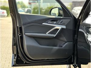 BMW iX1 eDrive20 M Sportpaket HK HiFi DAB LED Shz