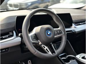 BMW iX1 eDrive20 M Sportpaket HK HiFi DAB LED Shz