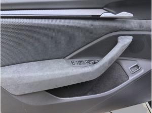 Skoda Superb Combi Sportline 2,0 TDI DSG - NAV KAM pACC DCC 19" MATRIX