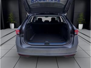 Skoda Superb Combi Selection 2,0 TDI - DSG NAV KAM LED pACC ASSISTENZ-P.