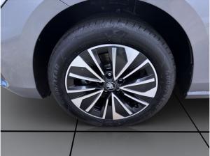 Skoda Superb Combi Selection 2,0 TDI - DSG NAV KAM LED pACC ASSISTENZ-P.