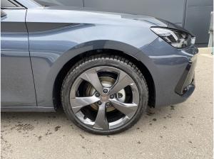 Cupra Leon ST 1.5 eTSI DSG LED ACC RFK el. Heckkl. CarPlay