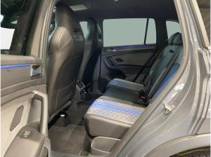 Volkswagen Tiguan R 2.0 TSI DSG 4M. ACC AHK AUT Kam. LED