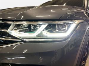 Volkswagen Tiguan R 2.0 TSI DSG 4Motion ACC AHK AUT LED PDC
