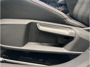 Volkswagen Golf VIII GTI 2.0 TSI DSG ACC AUT DynLicht Kam.