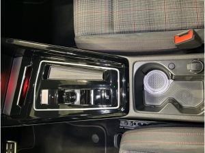 Volkswagen Golf VIII 2.0 TSI DSG GTI AUT LED Navi PDC