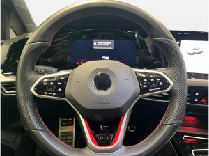 Volkswagen Golf VIII GTI 2.0 TSI DSG ACC AUT DynLicht Kam.