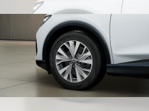 Audi Q4 e-tron Q4 45 e-tron LED AHK virt. Covk. NAVI+ DAB