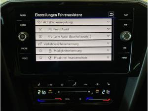 Volkswagen Passat Variant 2.0 TDI Elegance R-Line*Standhzg.