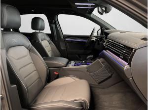Volkswagen Touareg 3.0 V6 TDI 4Mot. R-Line, Navi, Sitzh., Pano, BlackStyle, Luft, Dynaudio