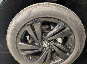 Volkswagen Touareg 3.0 V6 TDI 4Mot. R-Line, Navi, Sitzh., Pano, BlackStyle, Luft, Dynaudio