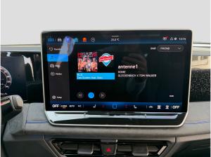 Volkswagen Tiguan R-Line 2,0 l TDI SCR 4MOTION AHK Pano.-Dach