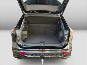 Volkswagen Tiguan R-Line 2,0 l TDI SCR 4MOTION AHK Pano.-Dach