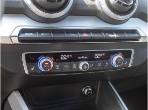 Audi Q2 S line 35TFSI Stronic 18" / S-Interieur / Assistenz