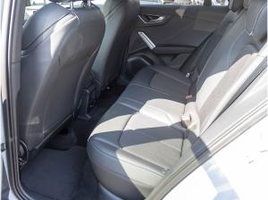 Audi Q2 S line 35TFSI Stronic 18" / S-Interieur / Assistenz