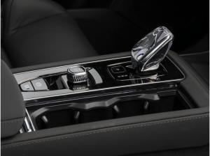 Volvo XC90 T8 Plus Black Edition