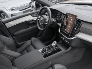 Volvo XC90 T8 Plus Black Edition