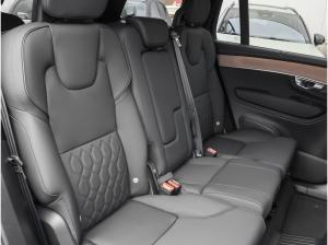 Volvo XC90 T8 Ultra Dark