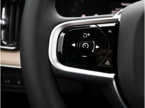 Volvo XC90 T8 Ultra Dark