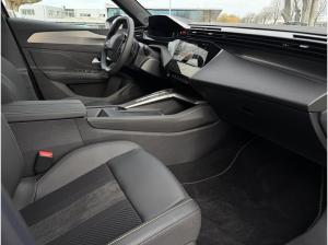 Peugeot 408 GT Hybrid 145 Automatik