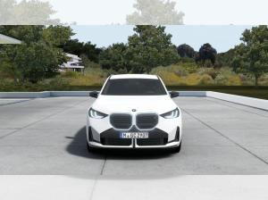BMW X3 M50**Bestellaktion** Ausstattung anpassbar**Verfügbar ab August
