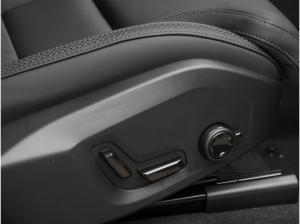 Volvo XC90 T8 Plus Dark
