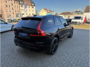 Volvo XC60 B5 AWD Plus Black Edition