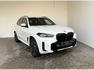BMW X5 xDrive30d** Businesskundenaktion min 4. PKWs auf die Firma  zugelassen**