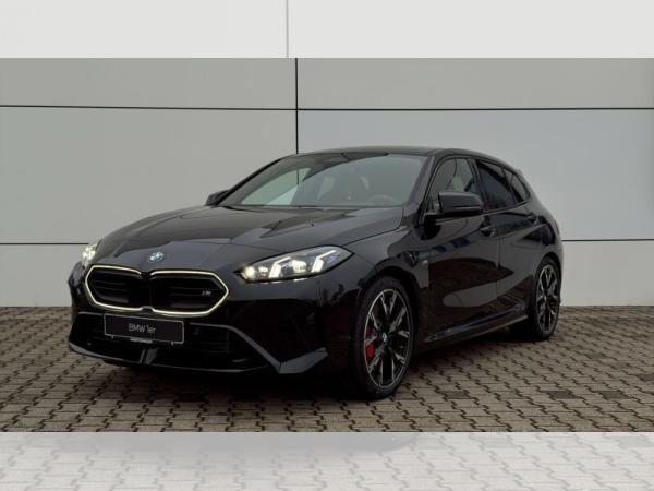 Abbildung Leasingangebot BMW M135i