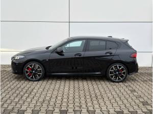 BMW M135i Limousine * >23%* M Perfomance Deals *