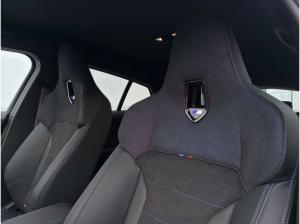 BMW M135i Limousine * >23%* M Perfomance Deals *