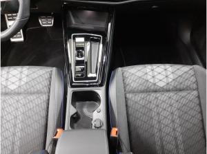 Volkswagen Golf VIII Variant 1.5eTSI R-Line *LED*Sitzh*NAVI*