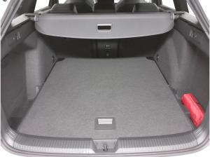 Volkswagen Golf VIII Variant 1.5eTSI R-Line *LED*Sitzh*NAVI*